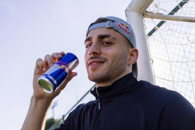 Galatasaray'ın yıldızı Barış Alper Yılmaz, Red Bull'un Türkiye'deki ilk futbol sporcusu oldu!