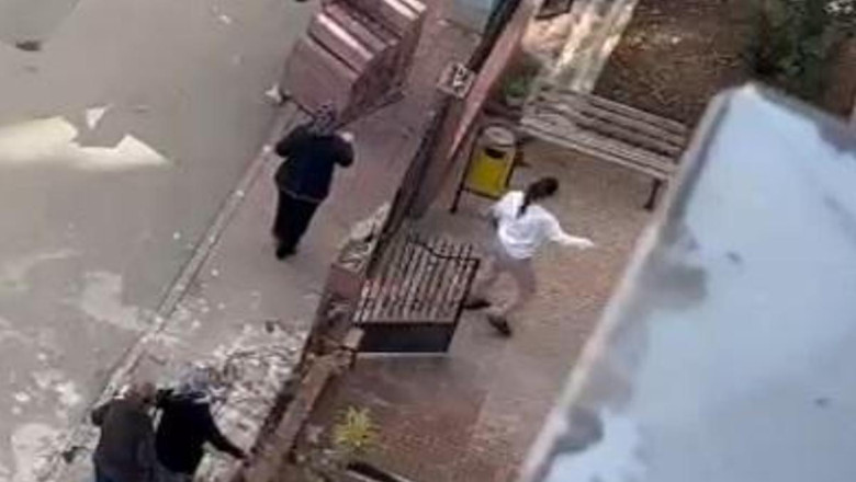 Bıçaklı, kaldırım taşlı komşu kavgası, kamerada