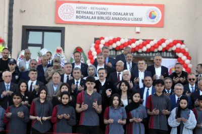 TOBB Başkanı Hisarcıklıoğlu, Hatay'da okul açılışına katıldı