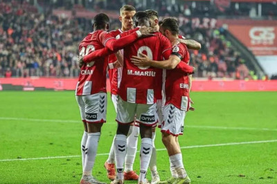 SAMSUNSPOR 2 - 1 GAZİANTEP FK MAÇ SONUCU | Samsunspor, Gaziantep FK'yı devirip serisine devam etti!