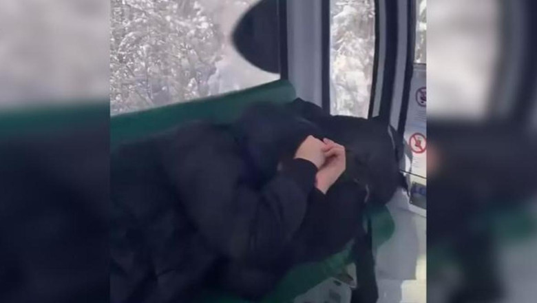 Uludağ'da teleferikte mahsur kalan tatilciler kurtarıldı