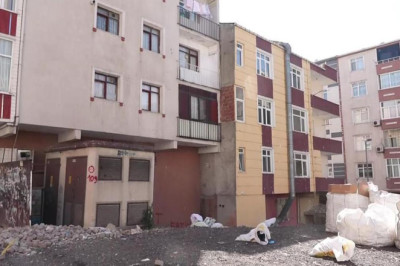 İlaç içerek düşük yaptı, bebeği gömdü