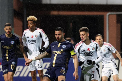 Kasımpaşa 1-1 Beşiktaş Maç Özeti | Kartal, 10 kişiyle puanı kurtardı