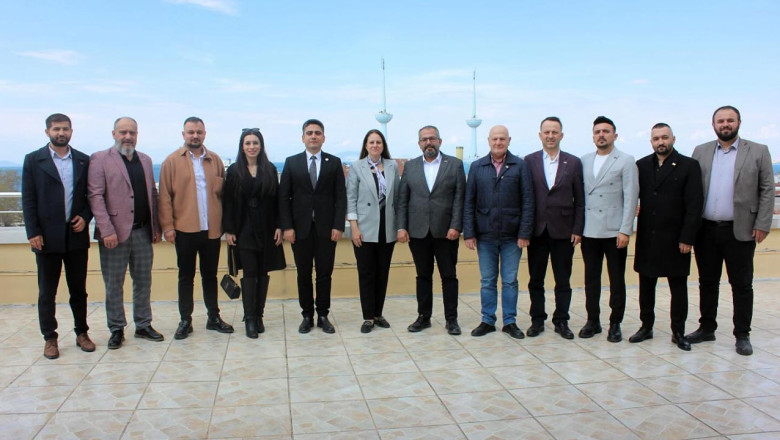 Anahtar Parti’den Yalova Barosu Çıkarması