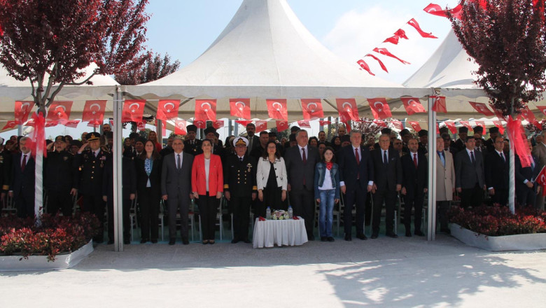 Kutlu Olsun 23 Nisan