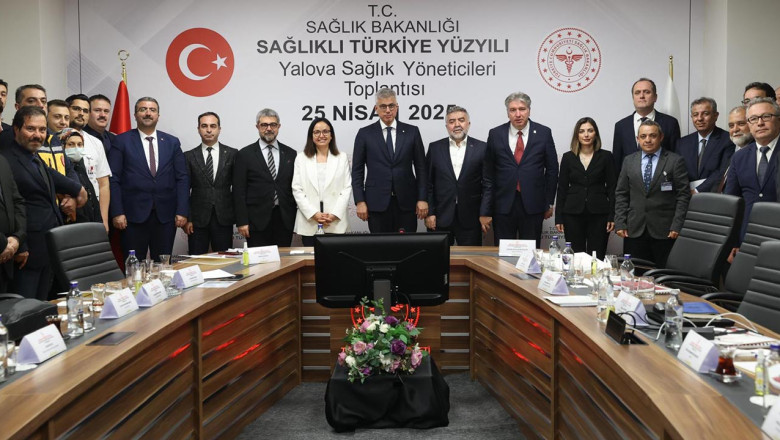 Sağlık Bakanı’ndan Hastane Çıkarması!