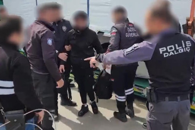 Fransa'ya Kaçmaya Çalışan 3 Şüpheli Yakalandı