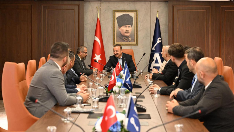 Anahtar Parti Yalova İl Başkanlığı’ndan Genel Merkez Ziyareti