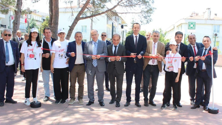 Öğrencilerin Projeleri Takdirle Karşılandı