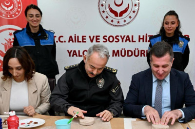 Ailemle Seramik Atölyesi’nde Sanatla Bütünleşen Aile Bağları