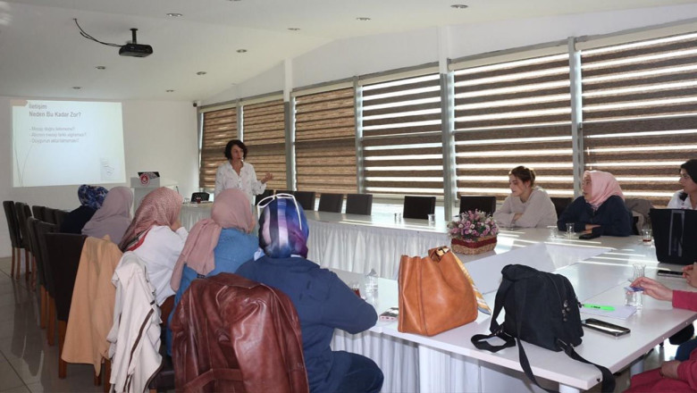 Çiftlikköy Sağlık Personeline Eğitim Verildi