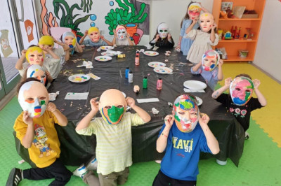 Yalova’da Okul Öncesi Yaratıcı Drama Kursu Miniklerin Hayal Dünyasını Genişletiyor