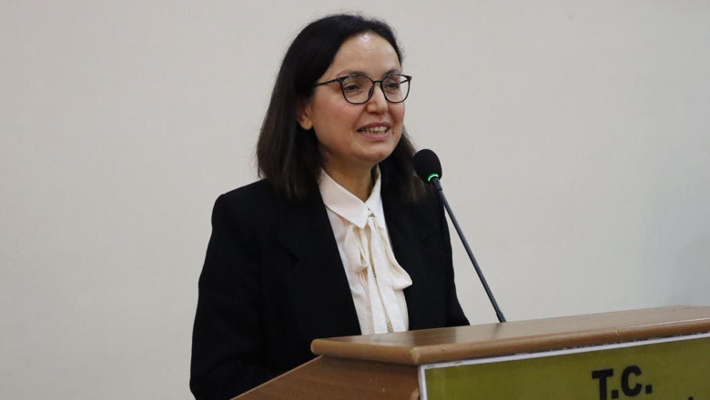 Yalova Valisi Dr. Hülya Kaya’ya Duygusal Veda