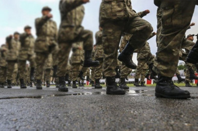 Yalovalı Şubat Sınıfı Askere Gidiyor