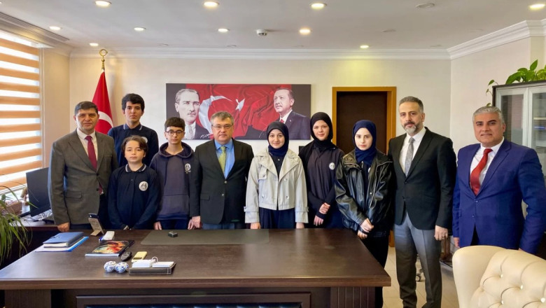 ÖĞRENCİLERDEN ANLAMLI ZİYARET