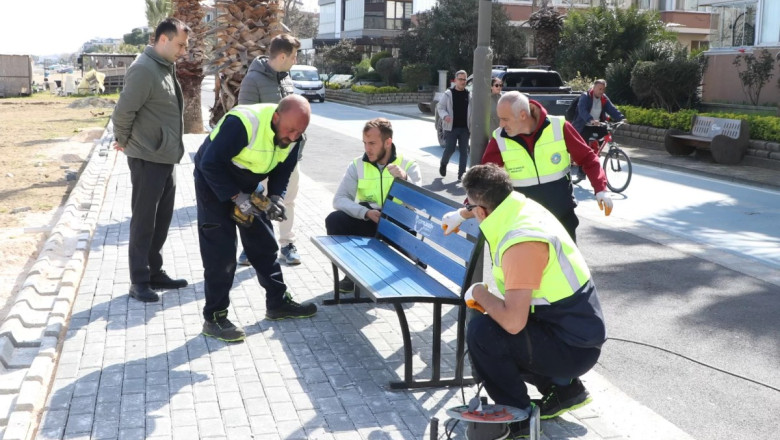 ÇİFTLİKKÖY SAHİLİNDE SEYİR TERASI GENİŞLETİLDİ