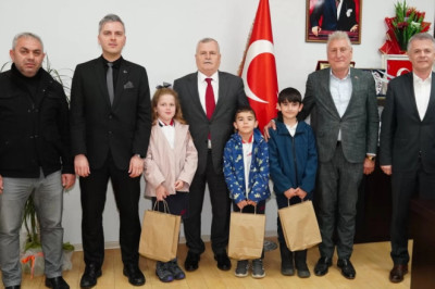 ÖĞRENCİLERDEN BAŞKAN ARSLAN’A ZİYARET