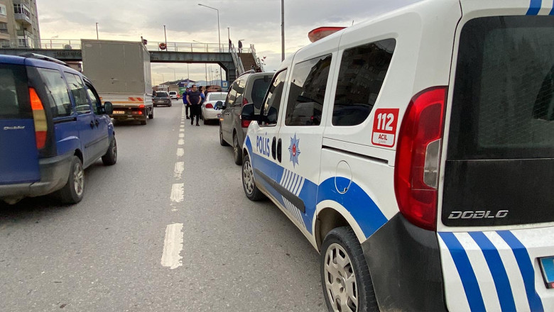 4 aracın Karıştığı Kazada 2 Motosiklet Sürücüsü Yaralandı