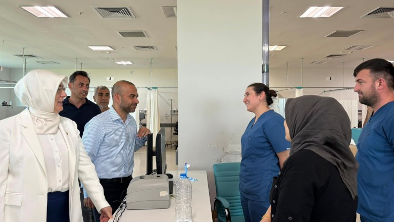 AKYOL VE GÜÇLÜ'DEN HASTANE ZİYARETİ