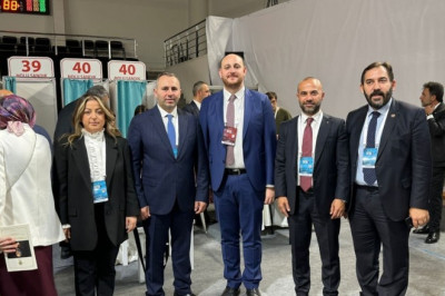 BAŞKAN TUTUK, AK PARTİ’NİN 4. OLAĞANÜSTÜ BÜYÜK KONGRESİ’NE KATILARAK OY KULLANDI