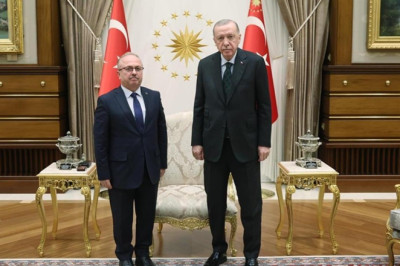 Cumhurbaşkanı Erdoğan, TMV Başkanı Akgün'ü kabul etti