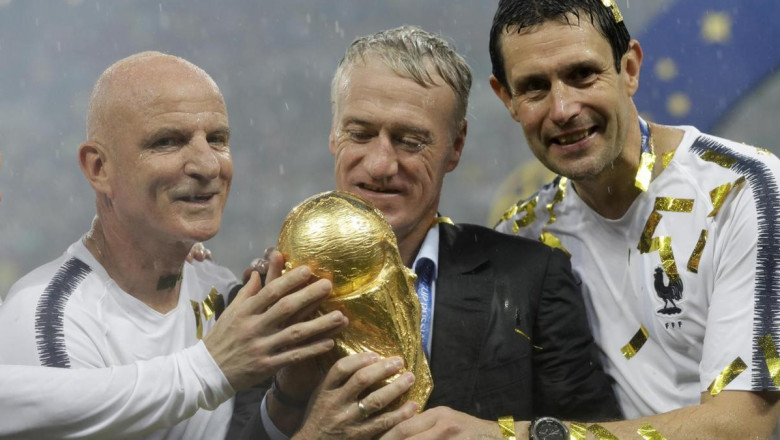 Fransa Milli Futbol Takımı Teknik Direktörü Didier Deschamps'dan ayrılık kararı! Tarih verdi...