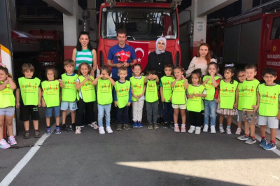 KÜÇÜMENLER ANAOKULU’NDAN İTFAİYECİLERE ZİYARET