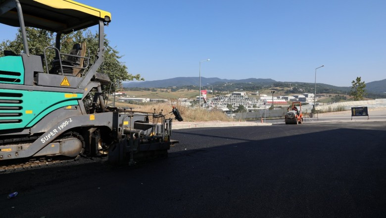RADAR CADDESİ’NDE ASFALTLAMA BAŞLADI