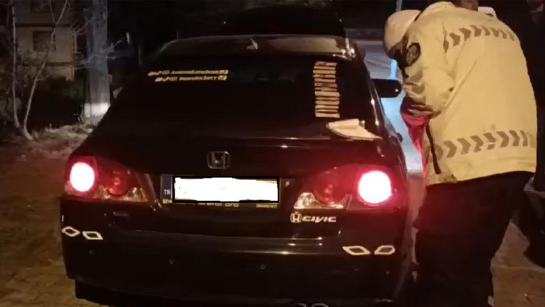 Seyyar Çakarlı Araçla Turladı Cezadan Kaçamadı