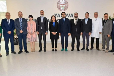 VALİ KAYA'DAN HASTANEYE ZİYARET