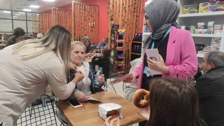 YALOVA DEVLET HASTANESİ’NDE “MEME KANSERİ” FARKINDALIK ETKİNLİĞİ