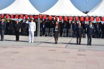 YALOVA'DA GAZİLER GÜNÜ KUTLANDI