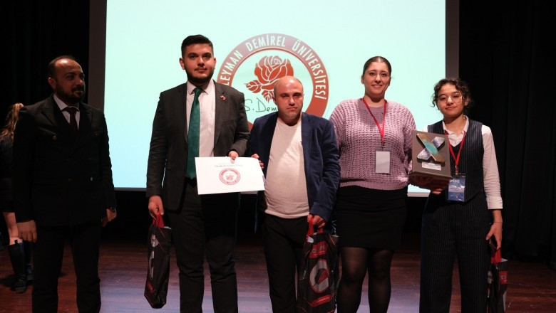 Yalova'da Ödül Rüzgarı: İki Başarı Bir Arada!