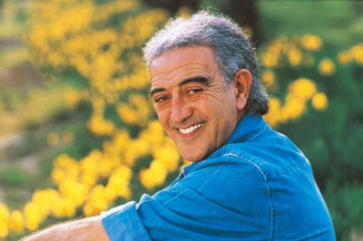 SON DAKİKA! Usta sanatçı Edip Akbayram yoğun bakıma alındı!