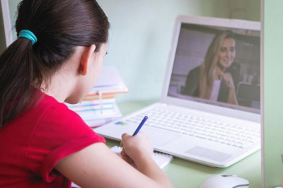 Öğrencilere 40 bin saat dijital eğitim desteği