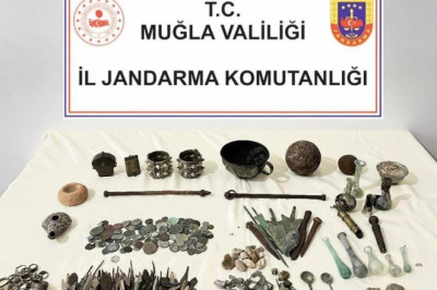 Bodrum’da yüzlerce sikke ve obje ele geçirildi