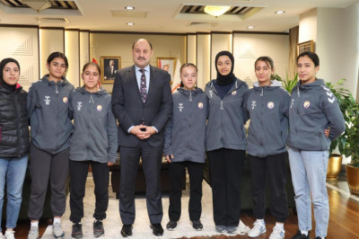 Saldırıya uğrayan Güneşin Çocukları Hentbol Takımına destek