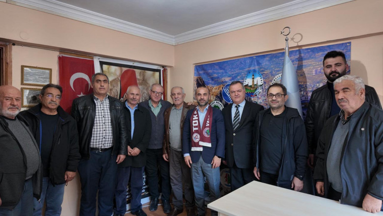 Yalova Ak Parti İl Başkanı Umut Güçlü, Yalova Tokatlılar Derneği'ni Ziyaret Etti