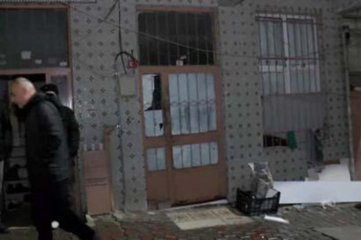 İstanbul Bağcılar'da 12 yaşındaki çocuğu taşla öldürdü, kardeşini yaraladı | Video Haber