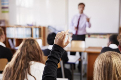 MEB'in özel okul bursu sürecek mi?