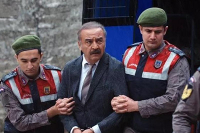 İnci Taneleri oyuncularının isimleri (RESİMLİ)  İnci Taneleri dizisi oyuncuları ve karakterleri açıklandı! İşte İnci Taneleri oyuncu kadrosu