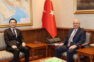 Bakan Güler, Kore Cumhuriyeti Büyükelçisi Jeong'u kabul etti