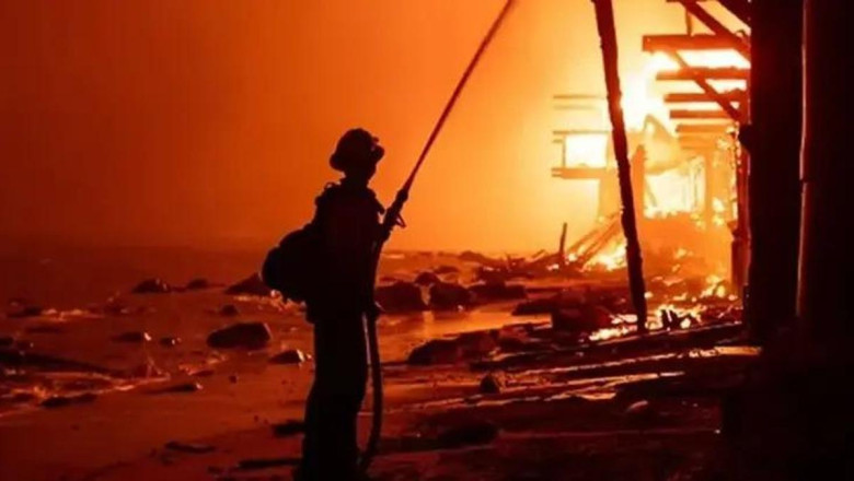 Los Angeles yangınlarında hayatını kaybedenlerin sayısı 27'ye yükseldi