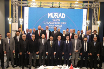 AK Parti Yalova’dan MÜSİAD Yalova Şubesi Olağan Genel Kuruluna Katılım!