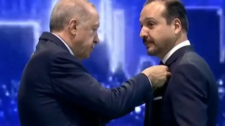 İYİ Parti'den istifa eden Kürşad Zorlu resmen AK Parti'de