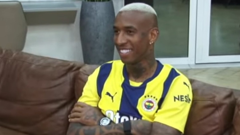 Anderson Talisca, Fenerbahçe formasını giydi