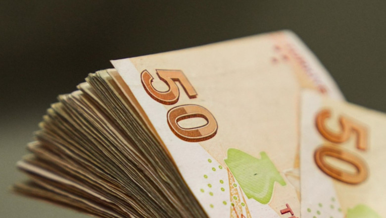 Evlenen gençlere 150 bin lira destek, beyaz eşya satışlarını artırdı