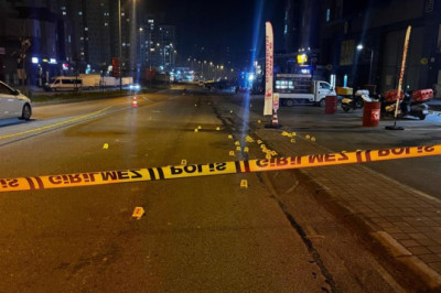 İstanbul Avcılar'da iş yerine silahlı saldırı: 3 yaralı