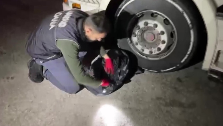 Adana'da montunda kokainle yakalanan şahıs: Komşuma ait
