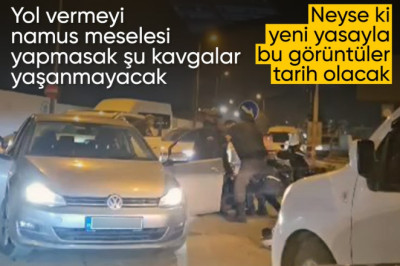İstanbul'da yol ortasında yumruklu kavga